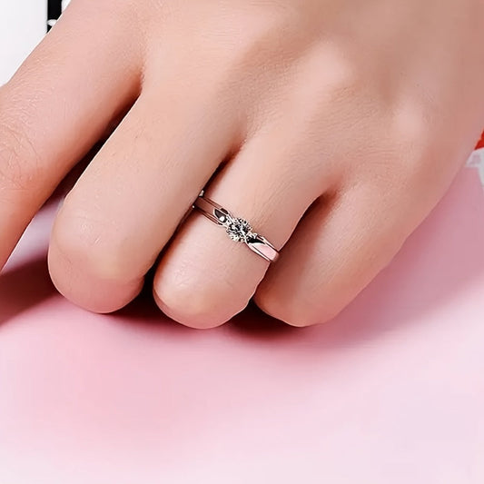 Anello minimalista in zirconia con oro bianco