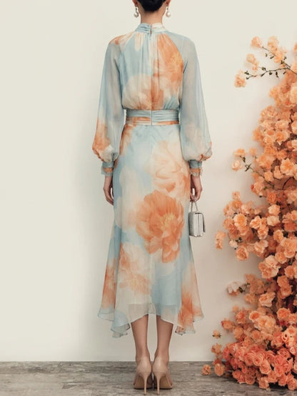 Emilia | Completo due pezzi: top a collo alto e maniche lunghe con gonna floreale romantica