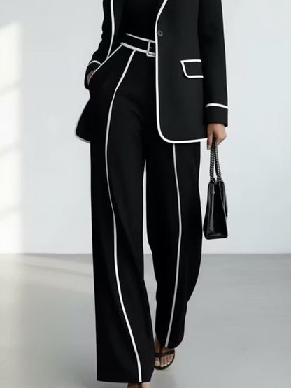 Claudia | Completo due pezzi con blazer rifinito in nero a contrasto e pantaloni a gamba larga