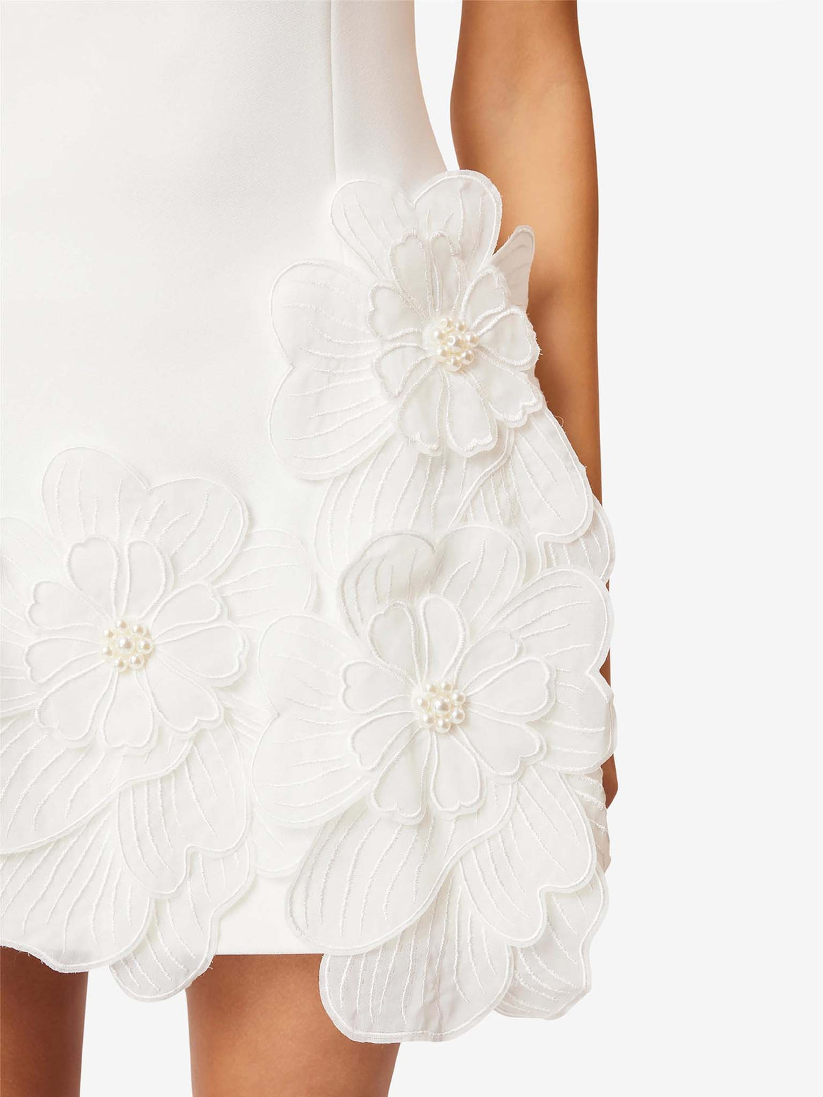 Vestito mini elegante senza maniche con cut-out