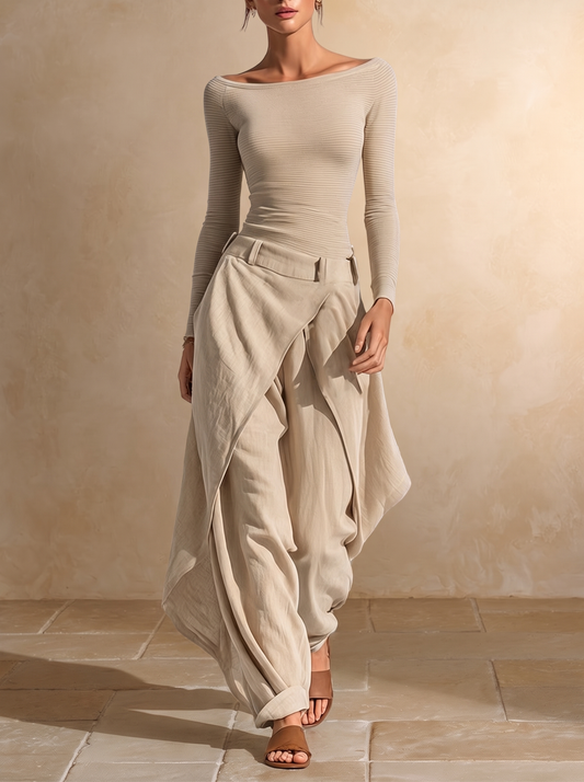 Giuliana | Completo beige con top con scollo a barca e pantaloni a gamba larga a strati